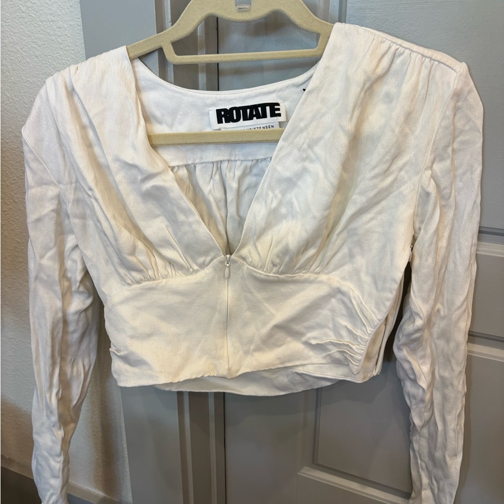 Rotate White V-Neck Long Sleeve Crop Top